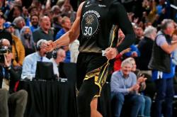 开云平台-关于吉林队逆转广东队，霍勒迪高光表现的信息