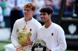 开云体育登录-关于温网翻盘拉沃尔杯，西西帕斯扛起全队的信息