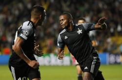 开云体育平台APP-联赛夺冠大热，球迷期待战场上的奇迹诞生的简单介绍