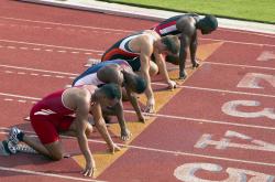 开云体育app-雷霆末节风暴与武切维奇东决接管，双线并行的英雄叙事