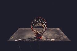 开云体育官方网站-克莱·汤普森，从G6汤到OT汤，加时赛一剑封喉拯救活塞