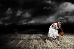 开云体育平台APP-赛道上的孤勇者，拉塞尔扛起全队，红牛二队鏖战雷诺车队