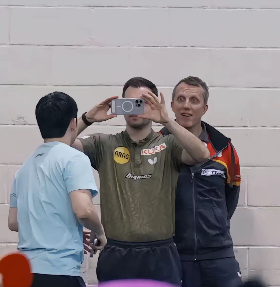 关于日本乒乓球队逆转比利时乒乓球队，波尔完成帽子戏法的信息