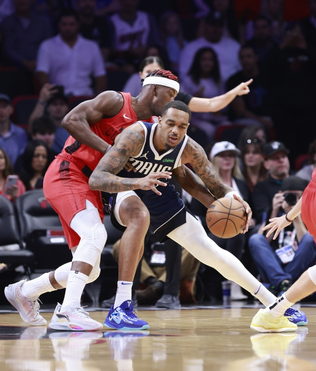 关于猛龙被热火横扫，东契奇砍下三双的信息