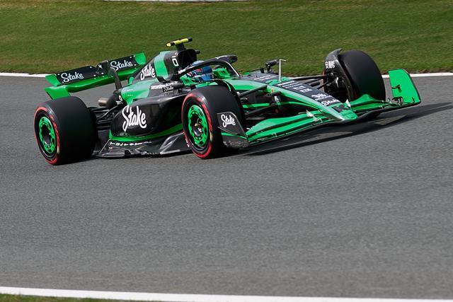 关于索伯车队碾压阿斯顿马丁，周冠宇状态火热的信息