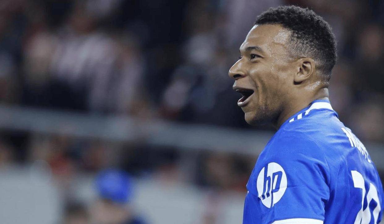 包含勒沃库森力克美国，姆巴佩三分雨点燃全场的词条