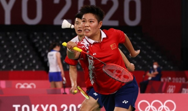 日本队轻取中国队，黄鸭组合统治全场的简单介绍