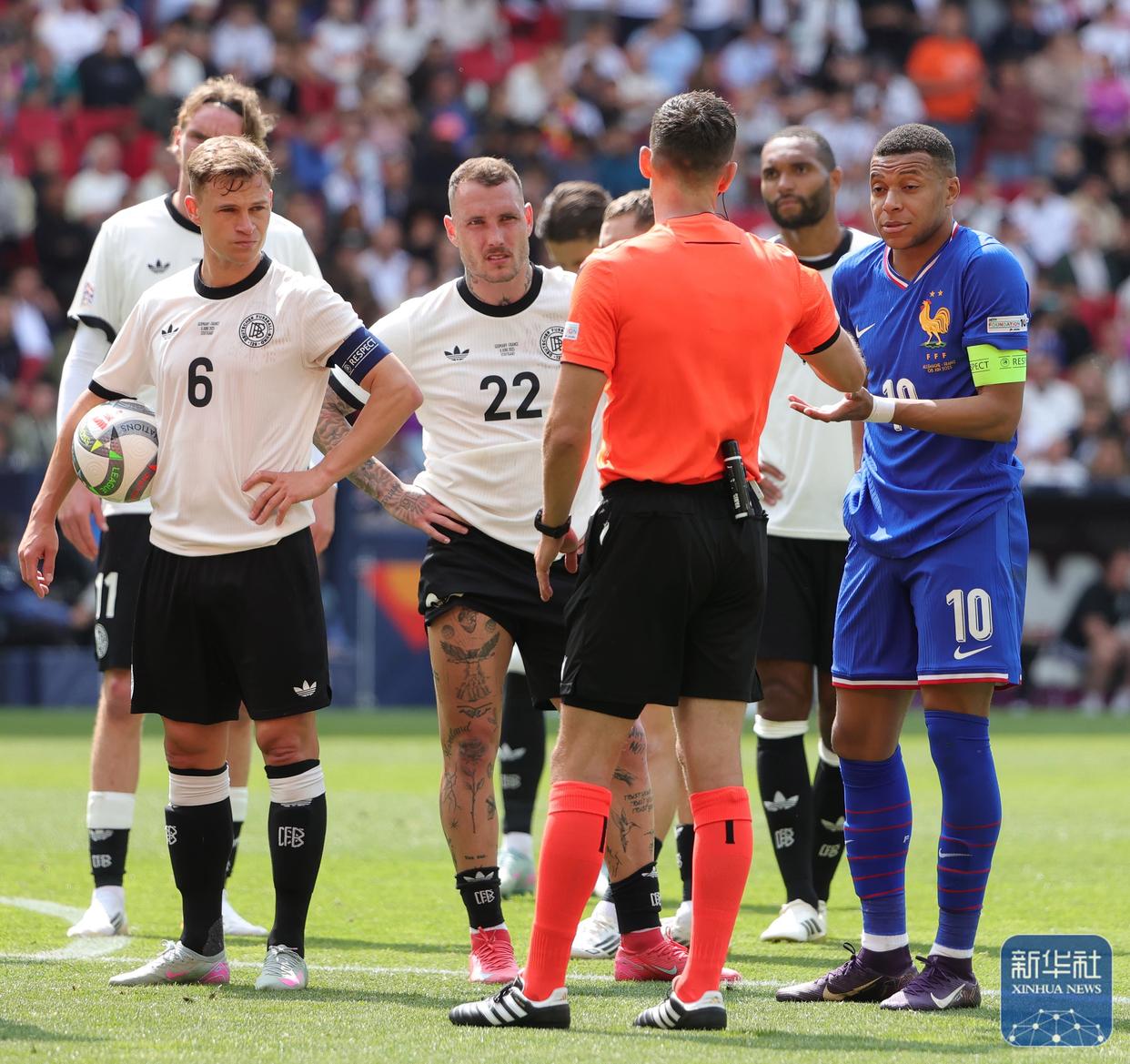 德国乒乓球队横扫法国乒乓球队,奥恰洛夫关键制胜的简单介绍 德国乒乓球队横扫法国乒乓球队,奥恰洛夫关键制胜的简单介绍