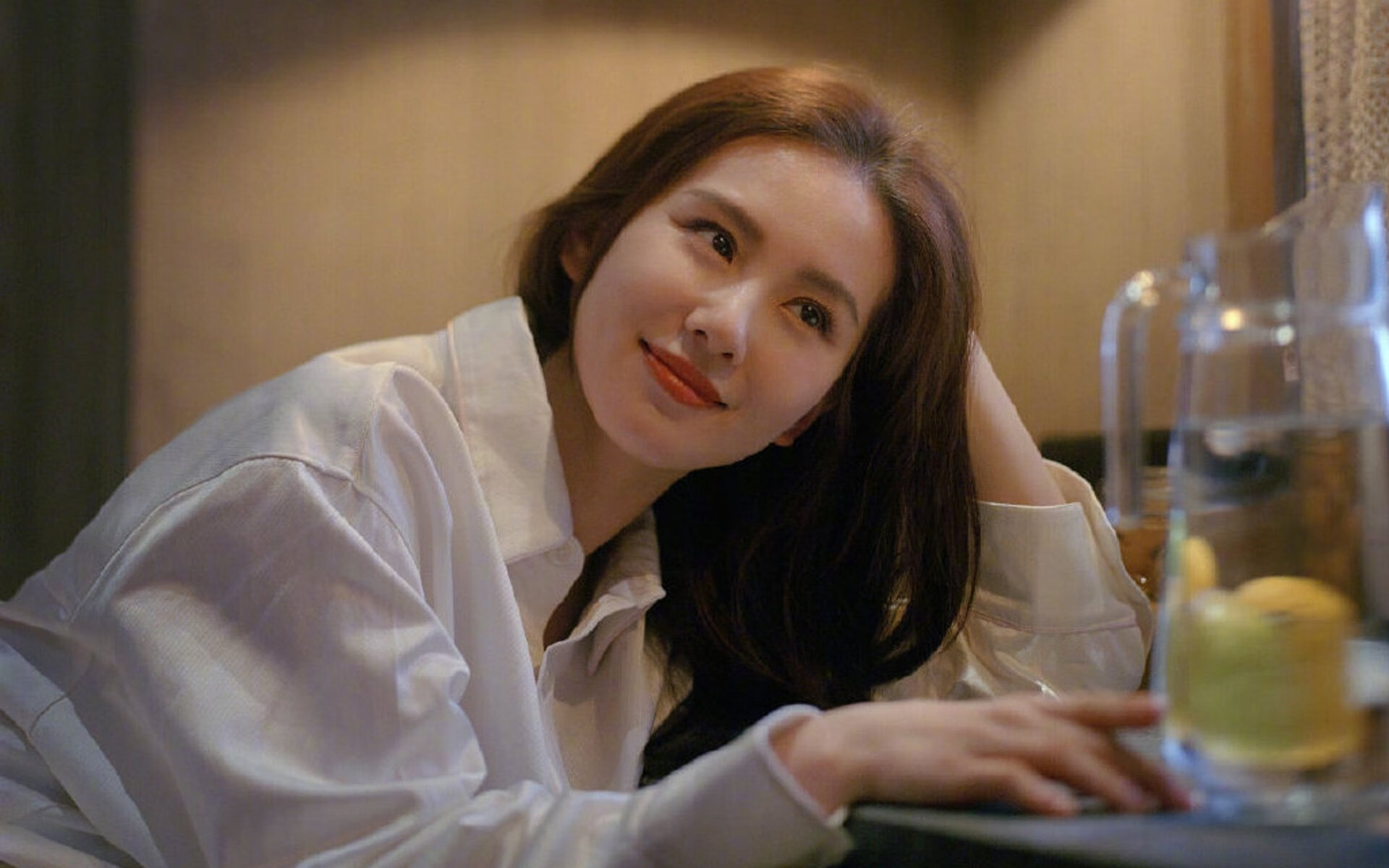 非洲雄鹰终场绝杀枪手，亚洲一哥火力全开无人能挡—足球世界的多元光芒