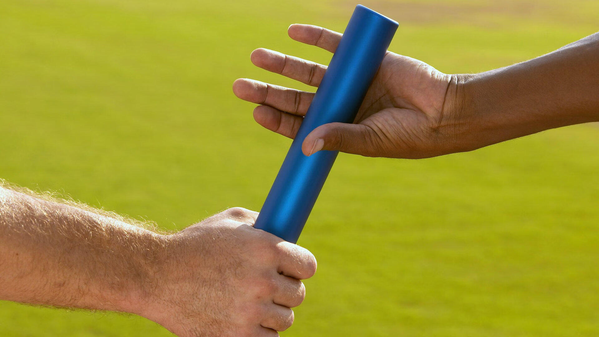 街道狂飙与暴雨突袭，F1摩纳哥焦点战 vs 比利时洪水冲垮波兰防线